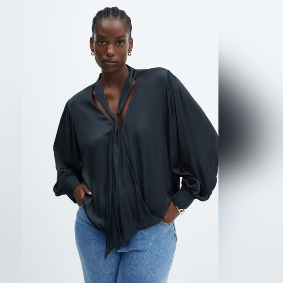 MANGO Bow satin blouse - Picture 3 of 7